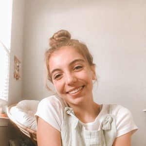 Meet your Posher, Emma